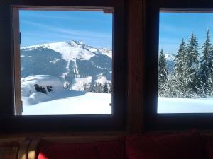Chalet cosy aux Gets, 3 chambres, 200m des pistes, Wi-Fi, jardin, garage, linge inclus - FR-1-671-232