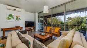 6 Forest, Dunkirk Estate