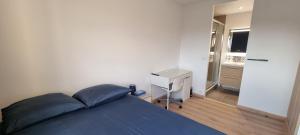 Appartements Chambres avec salle d-eau privative dans appartement partage : photos des chambres