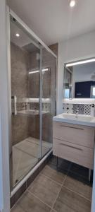 Appartements Chambres avec salle d-eau privative dans appartement partage : photos des chambres