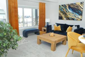 Private guest suite in South Calgary