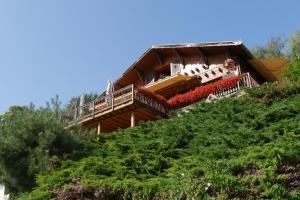B&B / Chambres d'hotes Chalet la Colombiere : photos des chambres