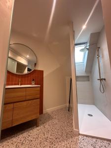 Appartements Grand Appartement ultra moderne Plein Centre, plage a pieds, avec parking : photos des chambres