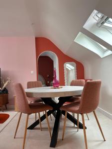 Appartements Grand Appartement ultra moderne Plein Centre, plage a pieds, avec parking : photos des chambres