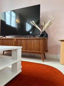 Appartements Grand Appartement ultra moderne Plein Centre, plage a pieds, avec parking : photos des chambres