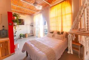 Close to Everything, Fast WiFi, Laundry Service - Lo de Marcos