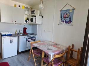 Appartements studio 4 pers Puy-Saint-Vincent 1700 : photos des chambres