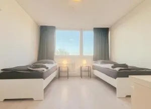 Home4Now DOR03 Monteursunterkunft in Dormagen I 3 Schlafzimmer für 6 Personen I Küche I SmartTV I WiFi - Roggendorf