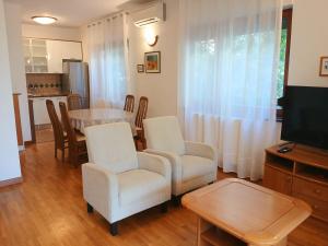 Apartments Villa Eden