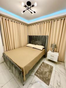 Cozy Apartment with Balcony