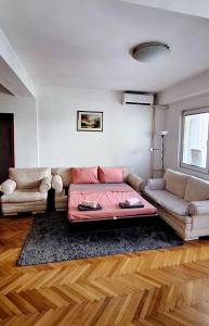 Pineapple apartment