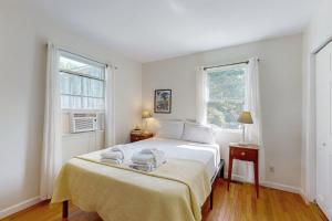 Oak Leaf Cape Cottage