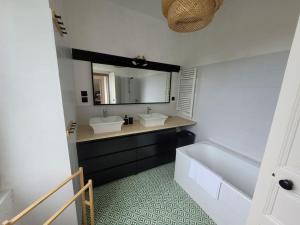 Maisons de vacances Gite des Hirondelles : photos des chambres