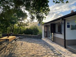 Holiday house with a swimming pool Grubine, Zagora - 22263