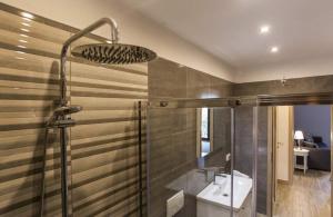 Apartments with parking space Rovinj - 23505