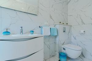 Seaside family friendly house with a swimming pool Grscica, Korcula - 23487