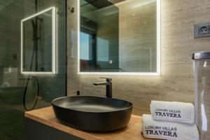 Seaside luxury villa with a swimming pool Privlaka, Zadar - 23518