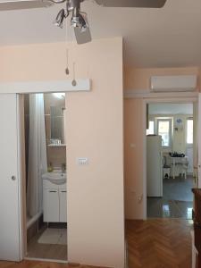 Apartments with WiFi Lastovo - 14990