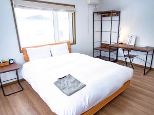 CHALET BURLAP FURANUI