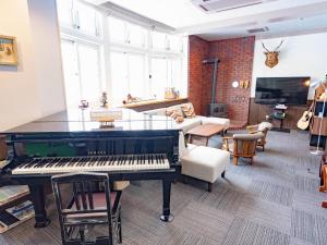 CHALET BURLAP FURANUI