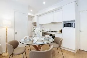 Cityside Comfort 1BR Retreat in West End Parking - Saint Lucia