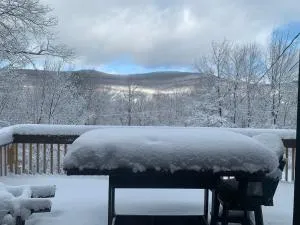 Peaceful Peaks Cabin - Chichester