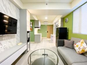 Best Homey 2BR at Meikarta Apartment By Travelio