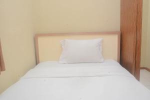 Comfort and Elegant 2BR at Grand Palace Kemayoran Apartment By Travelio