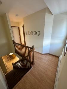 Sunny Apt by the park Mins away from midtown New York