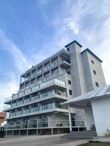 365 View Point Resort - 沙敦