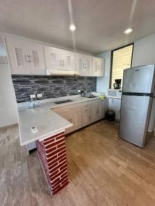 Beautiful Beachfront Apartment with Pool Relaxing Getaway