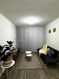 Departamento cerca del centro con vista al mar