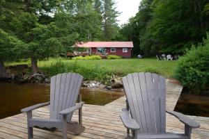 Mary Lake Sunset Lodge