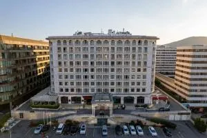 ELİT SUİT - 希莱