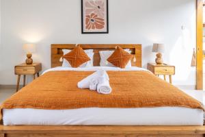 Sofia 2 - PROMO - Brand NEW - 2BDR - Huge Pool - Canggu