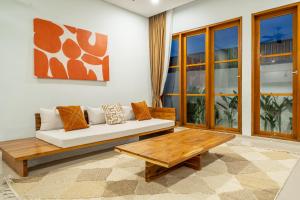 Sofia 2 - PROMO - Brand NEW - 2BDR - Huge Pool - Canggu