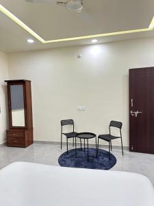 Luxurious Penthouse Terrace Studio at City center