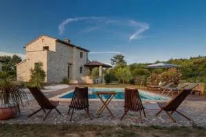 Beautiful 4 bedroom Villa Tara, pool and privacy! - Barat