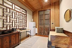 Birch Suite - Rocky Creek Art Garden