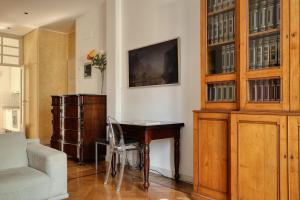 JOIVY Warm & Airy flat near the city centre