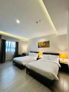 Centennial Inn - Naic