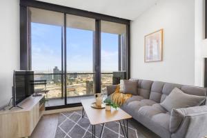 Contemporary Urban Living in West Melbourne