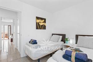 2x bedroom Holiday with Teide Views in Heated Pool Complex FC407