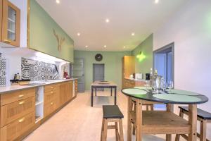Maisons de vacances Gite du Sourcier : photos des chambres