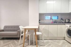 엘리베이터 있음 White Linen House