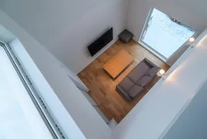 新屋 札幌市中心薄野車程5分鐘 挑高設計客廳 可停車1台 高速Wi Fi 地鐵徒步5分 一站到薄野 - Tsukisappu