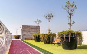 Central Inn Al Sadd Suites Hotels