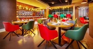 Central Inn Al Sadd Suites Hotels