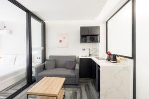 Athenian Dream Suite