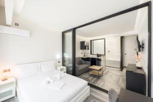 Athenian Dream Suite